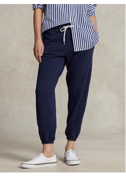 Polo Ralph Lauren Spodnie dresowe 211891560002 Granatowy Regular Fit ze sklepu MODIVO w kategorii Spodnie damskie - zdjęcie 168620693