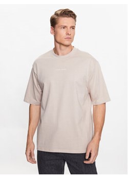 Casual Friday T-Shirt 20504608 Beżowy Regular Fit ze sklepu MODIVO w kategorii T-shirty męskie - zdjęcie 168621411