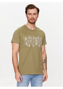 Guess T-Shirt M3GI15 K8FQ4 Zielony Regular Fit ze sklepu MODIVO w kategorii T-shirty męskie - zdjęcie 168623080