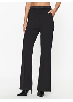 ViCOLO Spodnie materiałowe TR0199 Czarny Regular Fit ze sklepu MODIVO w kategorii Spodnie damskie - zdjęcie 168625632