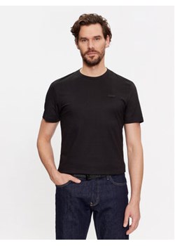 Calvin Klein T-Shirt Smooth Cotton T-Shirt K10K112229 Czarny Regular Fit ze sklepu MODIVO w kategorii T-shirty męskie - zdjęcie 168629101