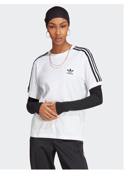 adidas T-Shirt Adicolor Classics 3-Stripes T-Shirt IB7410 Biały Regular Fit ze sklepu MODIVO w kategorii Bluzki damskie - zdjęcie 168630140