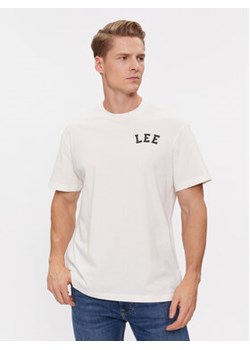 Lee T-Shirt 112342484 Beżowy Relaxed Fit ze sklepu MODIVO w kategorii T-shirty męskie - zdjęcie 168630773