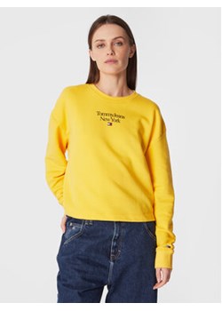 Tommy Jeans Bluza Essential DW0DW14851 Żółty Regular Fit ze sklepu MODIVO w kategorii Bluzy damskie - zdjęcie 168631783