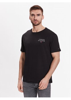 Tommy Hilfiger T-Shirt Logo UM0UM02916 Czarny Regular Fit ze sklepu MODIVO w kategorii T-shirty męskie - zdjęcie 168631932