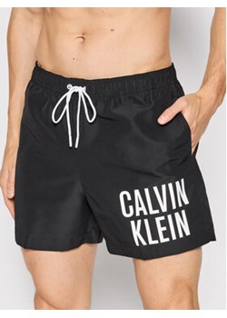 Calvin Klein Swimwear Szorty kąpielowe Medium KM0KM00739 Czarny Regular Fit ze sklepu MODIVO w kategorii Kąpielówki - zdjęcie 168634231