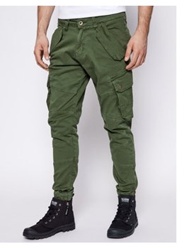 Alpha Industries Spodnie materiałowe Combat 126215 Zielony Slim Fit ze sklepu MODIVO w kategorii Spodnie męskie - zdjęcie 168648972