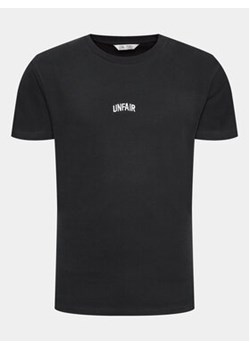 Unfair Athletics T-Shirt UNFR22-110 Czarny Regular Fit ze sklepu MODIVO w kategorii T-shirty męskie - zdjęcie 168651510