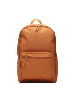 Nike Plecak DB3300-815 Pomarańczowy ze sklepu MODIVO w kategorii Plecaki - zdjęcie 168652051