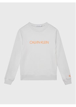 Calvin Klein Jeans Bluza Institutional Logo IU0IU00162 Szary Regular Fit ze sklepu MODIVO w kategorii Bluzy chłopięce - zdjęcie 168654884