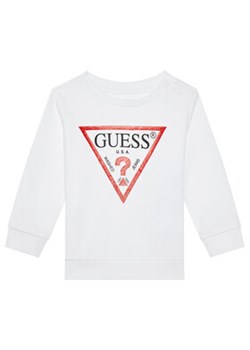 Guess Bluza L73Q09 KAUG0 Biały Regular Fit ze sklepu MODIVO w kategorii Bluzy chłopięce - zdjęcie 168658441
