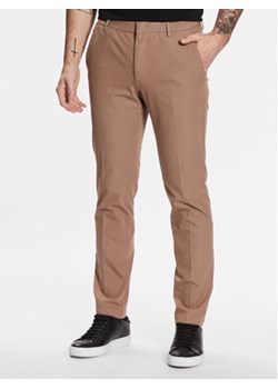 Boss Spodnie materiałowe Kaito1_T 50487754 Beżowy Slim Fit ze sklepu MODIVO w kategorii Spodnie męskie - zdjęcie 168660183
