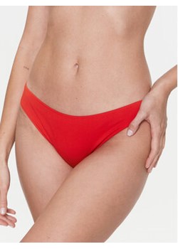Calvin Klein Swimwear Dół od bikini KW0KW01987 Czerwony ze sklepu MODIVO w kategorii Stroje kąpielowe - zdjęcie 168660451