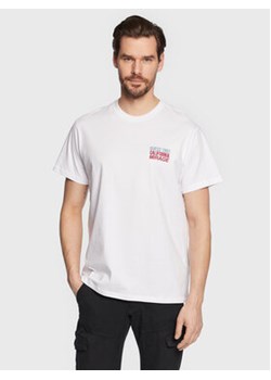Guess T-Shirt Mirage Palm M3GI16 I3Z14 Biały Regular Fit ze sklepu MODIVO w kategorii T-shirty męskie - zdjęcie 168661100