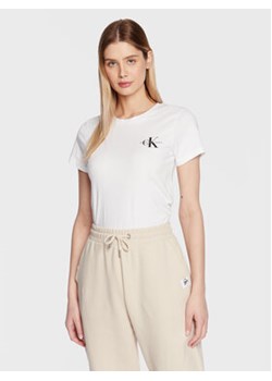 Calvin Klein Jeans Komplet 2 t-shirtów J20J219734 Kolorowy Slim Fit ze sklepu MODIVO w kategorii Bluzki damskie - zdjęcie 168661191