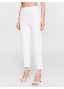 Pinko Spodnie materiałowe Parana 100137 A0HC Różowy Slim Fit ze sklepu MODIVO w kategorii Spodnie damskie - zdjęcie 168663211