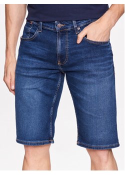 Tommy Jeans Szorty jeansowe Ronnie DM0DM16144 Granatowy Relaxed Fit ze sklepu MODIVO w kategorii Spodenki męskie - zdjęcie 168664842