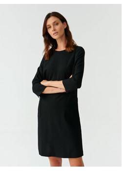 Tatuum Sukienka codzienna Skapi T2320.193 Czarny Regular Fit ze sklepu MODIVO w kategorii Sukienki - zdjęcie 168665900