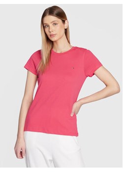 Tommy Hilfiger T-Shirt New Crew WW0WW27735 Różowy Regular Fit ze sklepu MODIVO w kategorii Bluzki damskie - zdjęcie 168667244