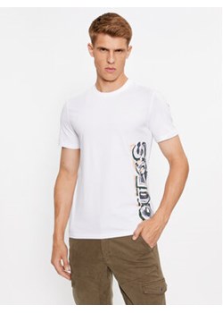 Guess T-Shirt M3BI73 J1314 Biały Slim Fit ze sklepu MODIVO w kategorii T-shirty męskie - zdjęcie 168667991