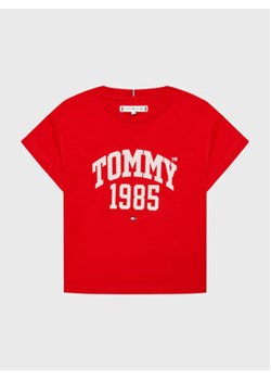 Tommy Hilfiger T-Shirt Varsity KG0KG07257 D Czerwony Regular Fit ze sklepu MODIVO w kategorii Bluzki dziewczęce - zdjęcie 168668963