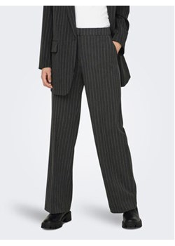 ONLY Spodnie materiałowe 15304267 Szary Straight Fit ze sklepu MODIVO w kategorii Spodnie damskie - zdjęcie 168669883