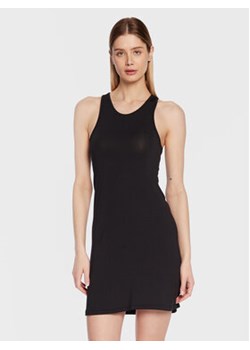 Calvin Klein Swimwear Sukienka plażowa KW0KW02145 Czarny Slim Fit ze sklepu MODIVO w kategorii Odzież plażowa - zdjęcie 168669914