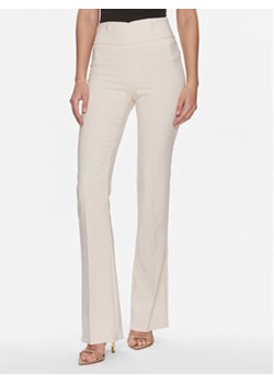 Rinascimento Spodnie materiałowe CFC0117682003 Beżowy Regular Fit ze sklepu MODIVO w kategorii Spodnie damskie - zdjęcie 168672454