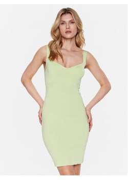 Guess Sukienka dzianinowa Mirage Anise W2YK0C Z2XY0 Zielony Slim Fit ze sklepu MODIVO w kategorii Sukienki - zdjęcie 168672511