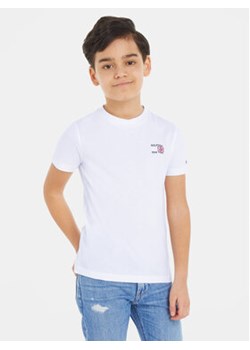Tommy Hilfiger T-Shirt KB0KB08626 M Biały Regular Fit ze sklepu MODIVO w kategorii T-shirty chłopięce - zdjęcie 168674821