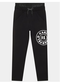 Karl Lagerfeld Kids Spodnie dresowe Z24164 D Czarny Regular Fit ze sklepu MODIVO w kategorii Spodnie chłopięce - zdjęcie 168675471