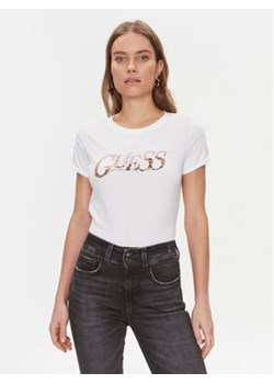 Guess T-Shirt W4RI24 JA914 Biały Slim Fit ze sklepu MODIVO w kategorii Bluzki damskie - zdjęcie 168677654
