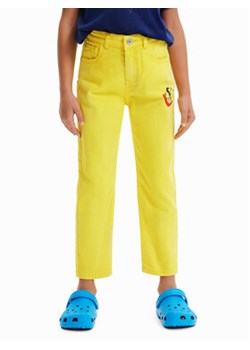 Desigual Jeansy 23SGDD03 Żółty Regular Fit ze sklepu MODIVO w kategorii Spodnie chłopięce - zdjęcie 168680480