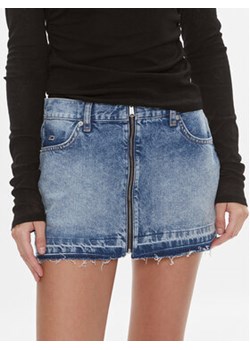 Tommy Jeans Spódnica jeansowa Sophie DW0DW17048 Niebieski Slim Fit ze sklepu MODIVO w kategorii Spódnice - zdjęcie 168682213