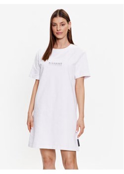 John Richmond Sukienka codzienna UWP23031VE Biały Modern Fit ze sklepu MODIVO w kategorii Sukienki - zdjęcie 168684994