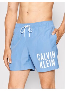 Calvin Klein Swimwear Szorty kąpielowe Medium Drawstring KM0KM00701 Niebieski Regular Fit ze sklepu MODIVO w kategorii Kąpielówki - zdjęcie 168685393