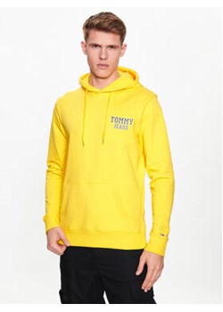 Tommy Jeans Bluza Graphic DM0DM16365 Żółty Regular Fit ze sklepu MODIVO w kategorii Bluzy męskie - zdjęcie 168689953