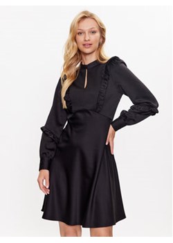 YAS Sukienka codzienna Ferni 26028182 Czarny Regular Fit ze sklepu MODIVO w kategorii Sukienki - zdjęcie 168690162