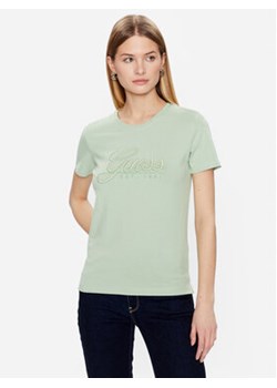 Guess T-Shirt Script W3GI36 I3Z14 Zielony Regular Fit ze sklepu MODIVO w kategorii Bluzki damskie - zdjęcie 168691073