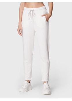 Marc Aurel Spodnie dresowe 1654 7000 73232 Biały Regular Fit ze sklepu MODIVO w kategorii Spodnie damskie - zdjęcie 168693123