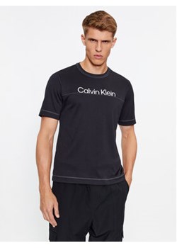 Calvin Klein Performance T-Shirt 00GMF3K133 Czarny Regular Fit ze sklepu MODIVO w kategorii T-shirty męskie - zdjęcie 168693483
