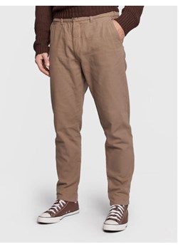 Redefined Rebel Spodnie materiałowe Dario 216206 Beżowy Regular Fit ze sklepu MODIVO w kategorii Spodnie męskie - zdjęcie 168693534