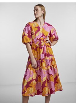YAS Sukienka 26029918 Fioletowy Regular Fit ze sklepu MODIVO w kategorii Sukienki - zdjęcie 168693541