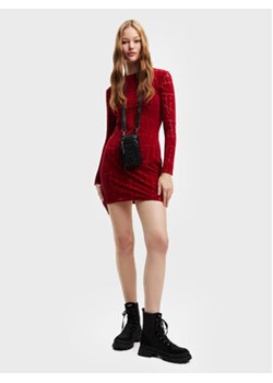 Desigual Sukienka koktajlowa Hellen 22WWVK76 Czerwony Slim Fit ze sklepu MODIVO w kategorii Sukienki - zdjęcie 168696943