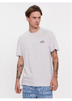 Tommy Jeans T-Shirt Small Flag DM0DM17714 Szary Classic Fit ze sklepu MODIVO w kategorii T-shirty męskie - zdjęcie 168698082