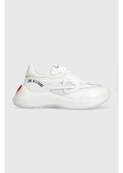 Love Moschino sneakersy kolor biały JA15366G1IIQA10A ze sklepu ANSWEAR.com w kategorii Buty sportowe damskie - zdjęcie 168740771