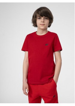 4F T-Shirt 4FJSS23TTSHM291 Czerwony Regular Fit ze sklepu MODIVO w kategorii T-shirty chłopięce - zdjęcie 168747914