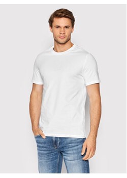 Guess T-Shirt M2YI72 I3Z11 Biały Slim Fit ze sklepu MODIVO w kategorii T-shirty męskie - zdjęcie 168748293