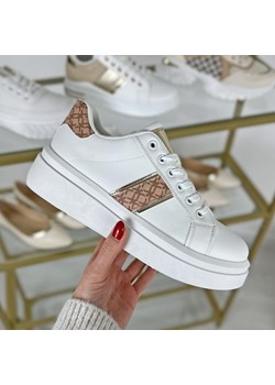 Biało sneakersy damskie na platformie ID69 ze sklepu suzana.pl w kategorii Buty sportowe damskie - zdjęcie 168757051