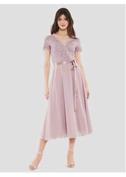 Swing Sukienka koktajlowa 5AE10300 Różowy Regular Fit ze sklepu MODIVO w kategorii Sukienki - zdjęcie 168766960